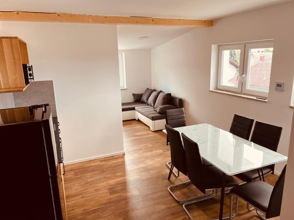 Pjagodic Hotel Cerklje - 5Min To Airport Церклье-на-Гореньскем Экстерьер фото