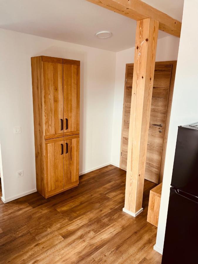 Pjagodic Hotel Cerklje - 5Min To Airport Церклье-на-Гореньскем Экстерьер фото