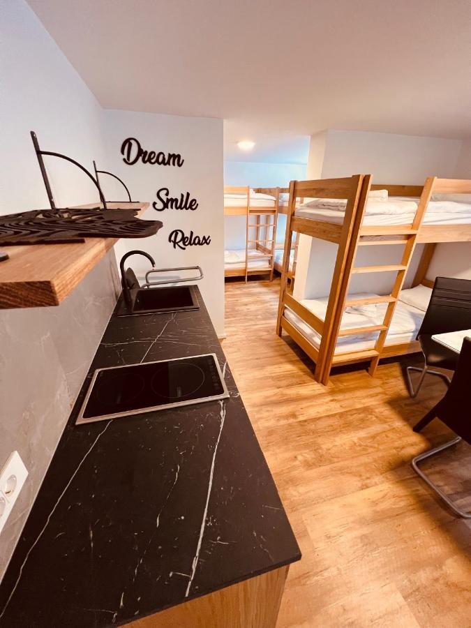 Pjagodic Hotel Cerklje - 5Min To Airport Церклье-на-Гореньскем Экстерьер фото